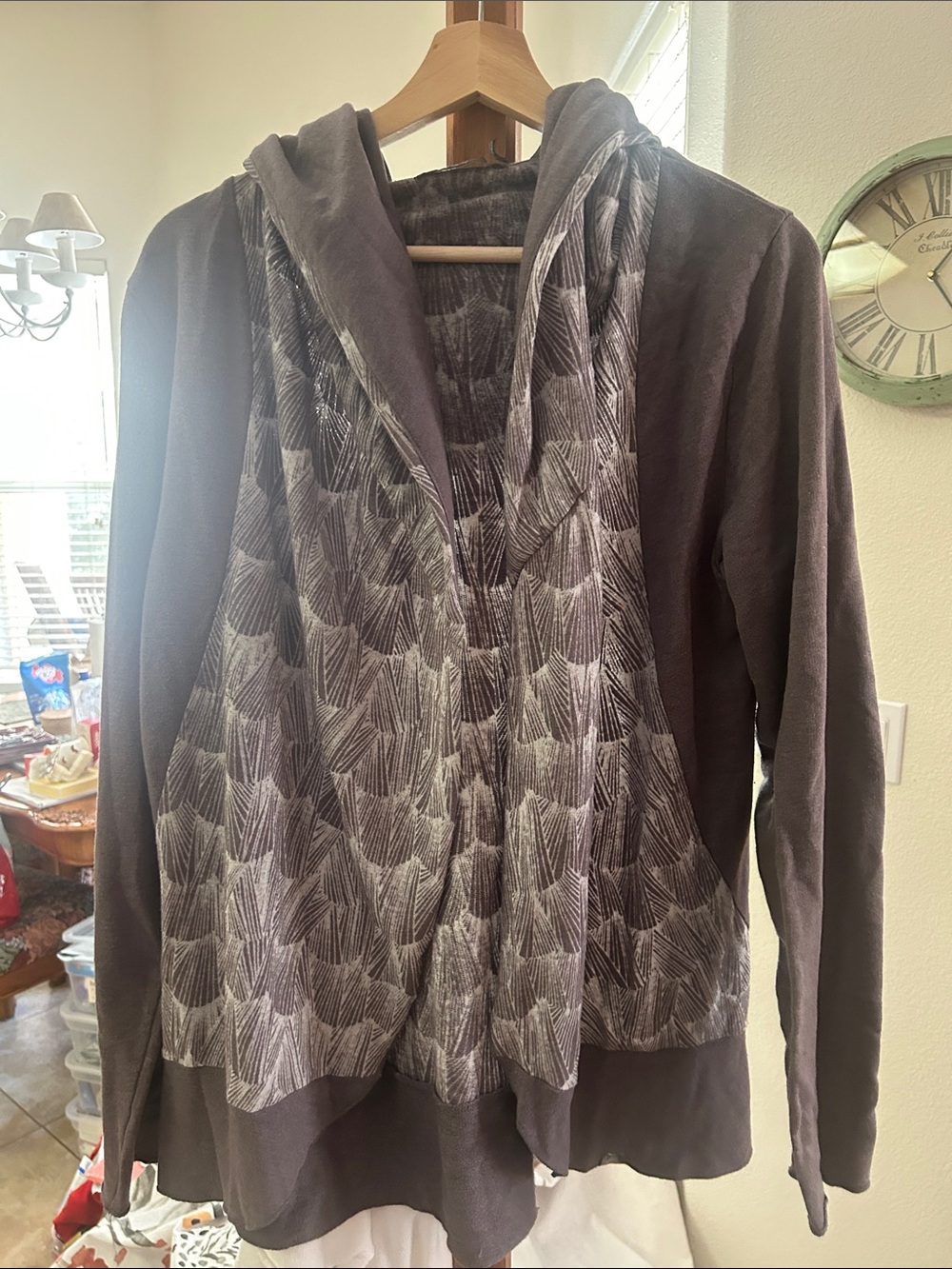Prana Gray Hooded Open-Front Cardigan with Patterned Front VGUC